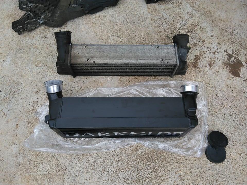 Darkside BMW Front Mount Intercooler for E9X 325d / 330d / 330xd / 335d / X1