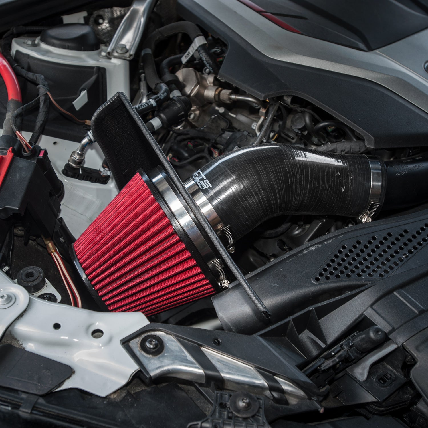 CTS TURBO B9 AUDI A4, AllRoad, A5, S4, S5, RS4, RS5 HIGH-FLOW INTAKE (6″ Velocity Stack)