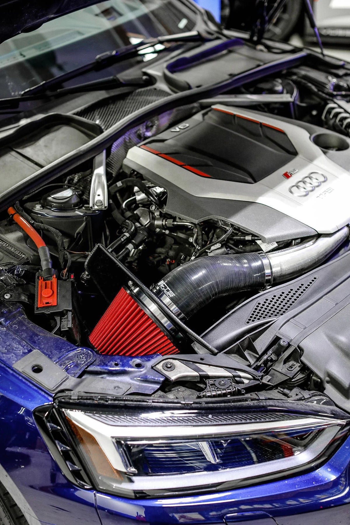 CTS TURBO B9 AUDI A4, AllRoad, A5, S4, S5, RS4, RS5 HIGH-FLOW INTAKE (6″ Velocity Stack)