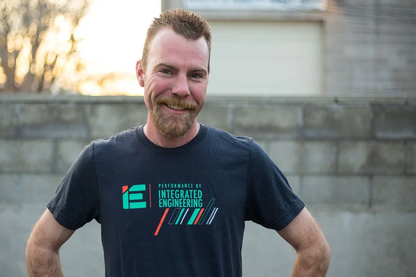 IE Logo T Shirt – Sutherland Performance